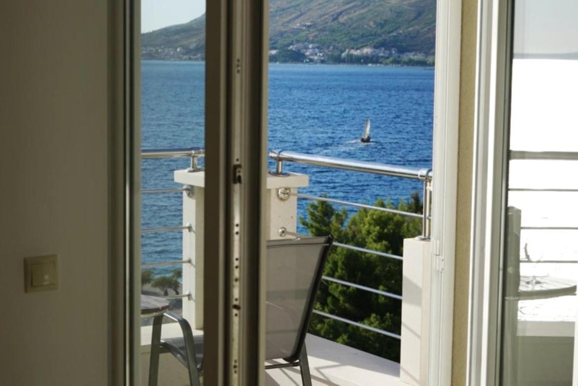 Villa Mateo&Andrea**** Omiš Exterior foto
